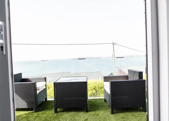 2 Bedroom Chalet With Sea Views
